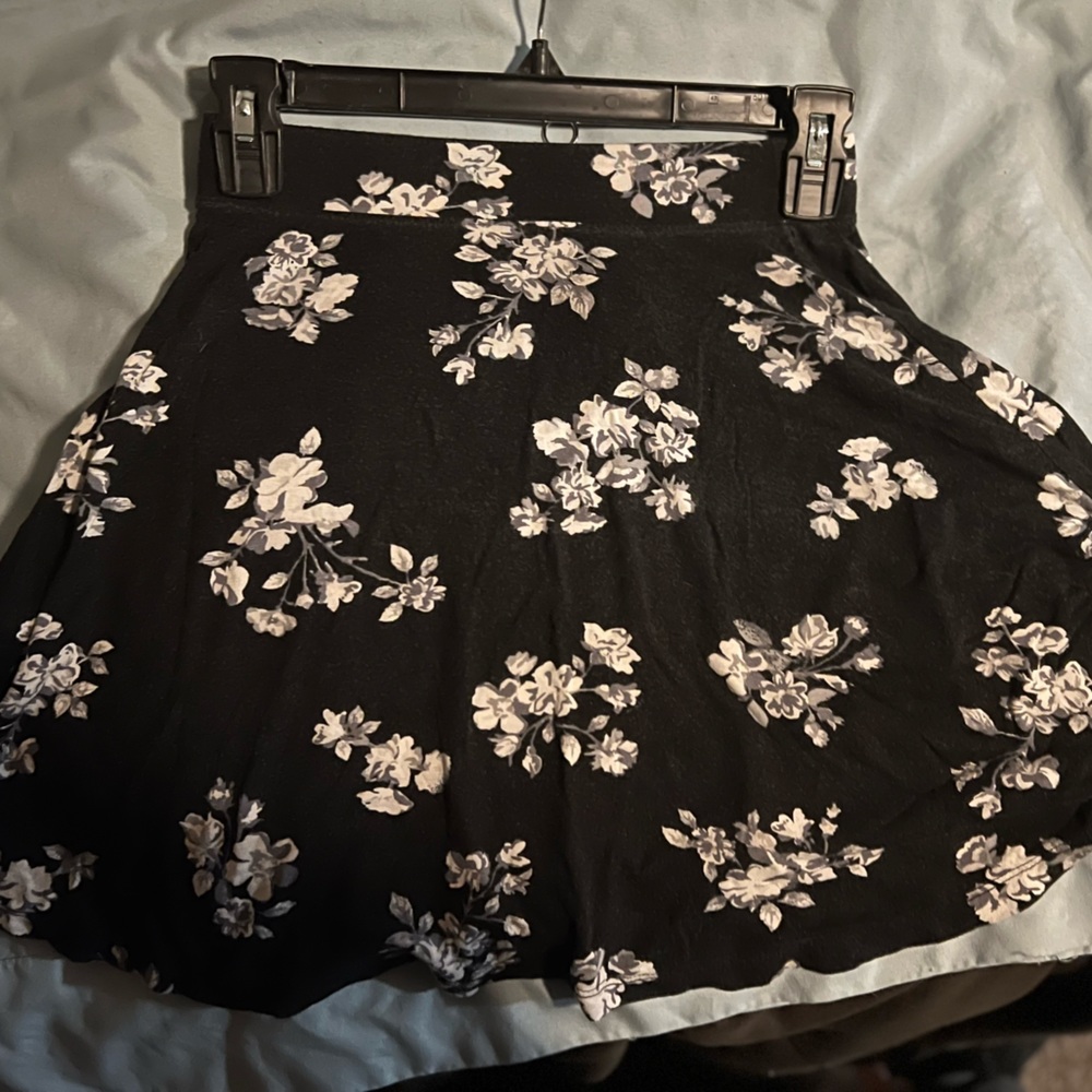 Floral black and white skater skirt
